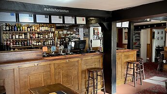 White Horse Inn Clun