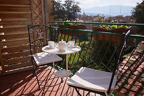 Cento Passi Dal Duomo