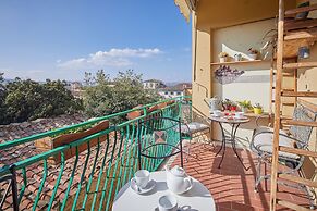 Cento Passi Dal Duomo