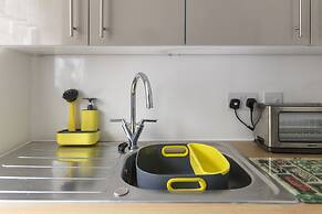 River Court Apartments LETS