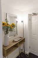 River Court Apartments LETS