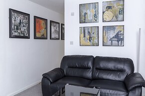 River Court Apartments LETS