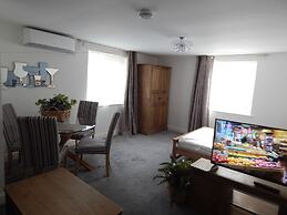 River Court Apartments LETS