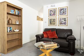 River Court Apartments LETS