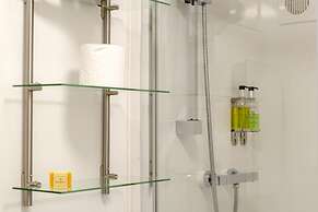 River Court Apartments LETS