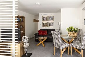 River Court Apartments LETS