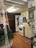 Come Friday Cottages on the Bay