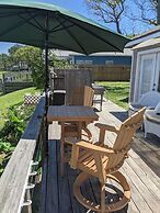 Come Friday Cottages on the Bay