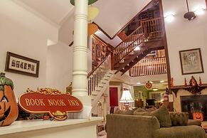 Book Nook Inn