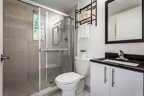 South Beach Suites on Alton