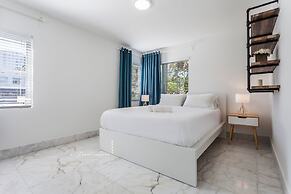 South Beach Suites on Alton