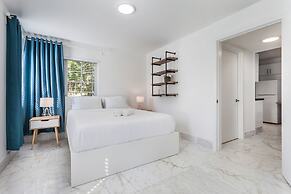 South Beach Suites on Alton