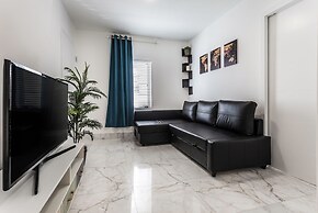 South Beach Suites on Alton