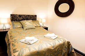 Luxury Executive Serviced Apartment