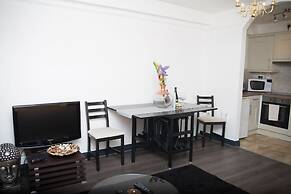 Luxury Executive Serviced Apartment