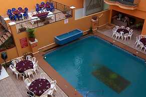 Grand Royal Tampico