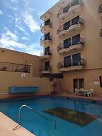 Grand Royal Tampico