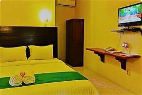 Azana Green Resort Pracimantoro