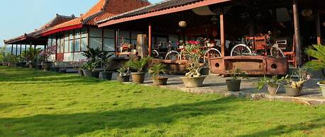 Azana Green Resort Pracimantoro