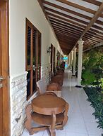 Azana Green Resort Pracimantoro