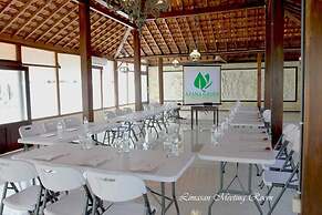 Azana Green Resort Pracimantoro