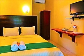 Azana Green Resort Pracimantoro