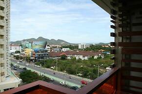 Hua Hin Beach Rocco Condo by THR