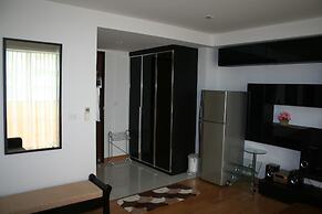 Hua Hin Beach Rocco Condo by THR