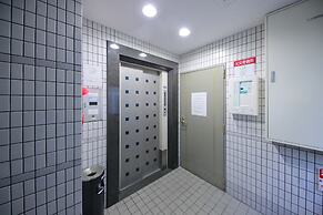 Osaka Namba Rakuraku Hotel