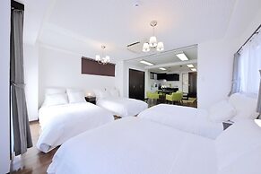 Osaka Namba Rakuraku Hotel