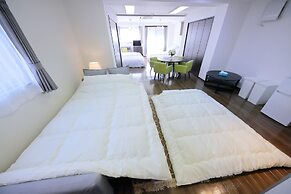 Osaka Namba Rakuraku Hotel