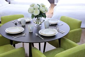 Osaka Namba Rakuraku Hotel