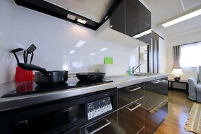 Osaka Namba Rakuraku Hotel