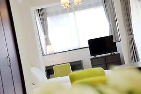 Osaka Namba Rakuraku Hotel