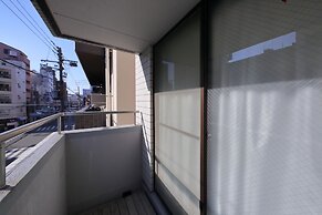 Osaka Namba Rakuraku Hotel