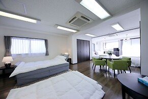 Osaka Namba Rakuraku Hotel