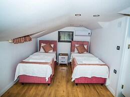 Villa with Private Pool Hisaronu