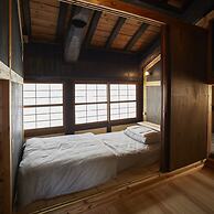 The hostel & Tatami bar UCHIKOBARE