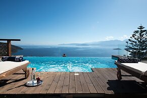 Villa Mirabello Suites