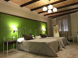 Hostal Rural Los Girasoles de iniesta