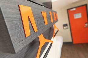 easyHotel Birmingham
