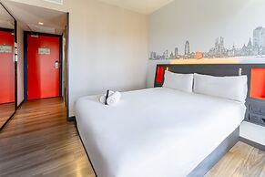 easyHotel Barcelona Fira
