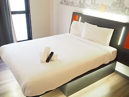 easyHotel Barcelona Fira