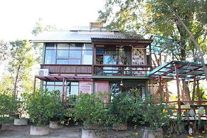 Phu Mi Lum Nao House