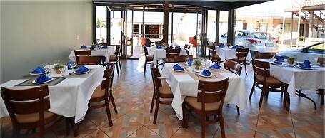 Mahlakapese Guest Lodge