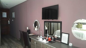 Mahlakapese Guest Lodge