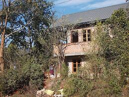 Thitaw Two B&B