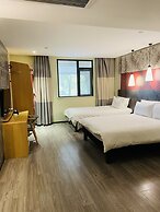 ibis Nanjing Avenue General