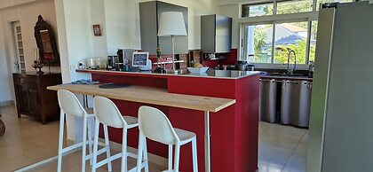 Habitation Villa Les Cassias