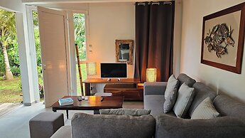 Habitation Villa Les Cassias